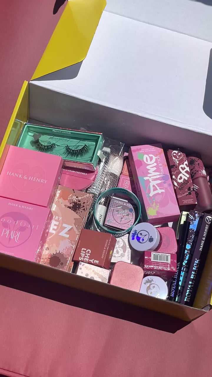 25pc. Summer Mystery Box