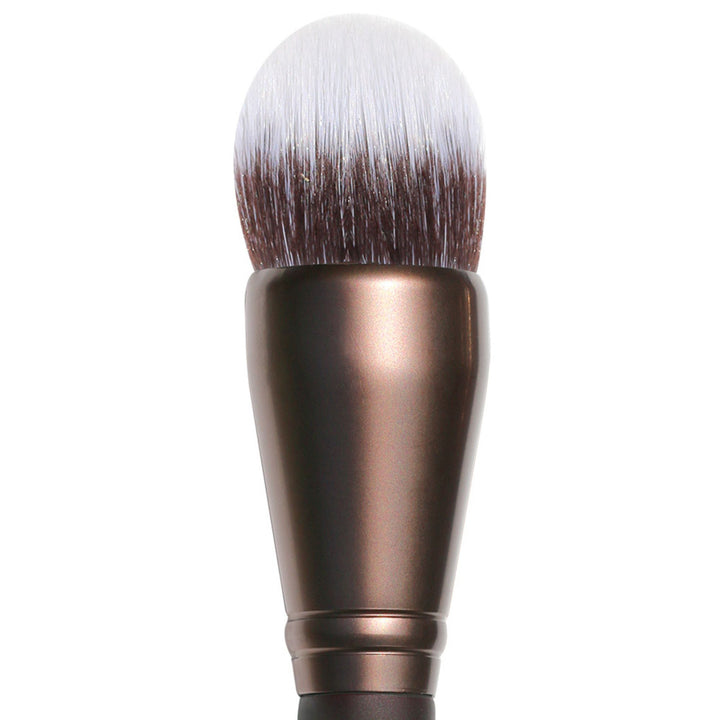 Mario | Large Tapered Foundation Brush