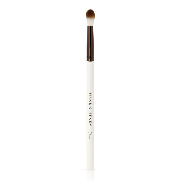 Delle | Medium Blend Eyeshadow Brush