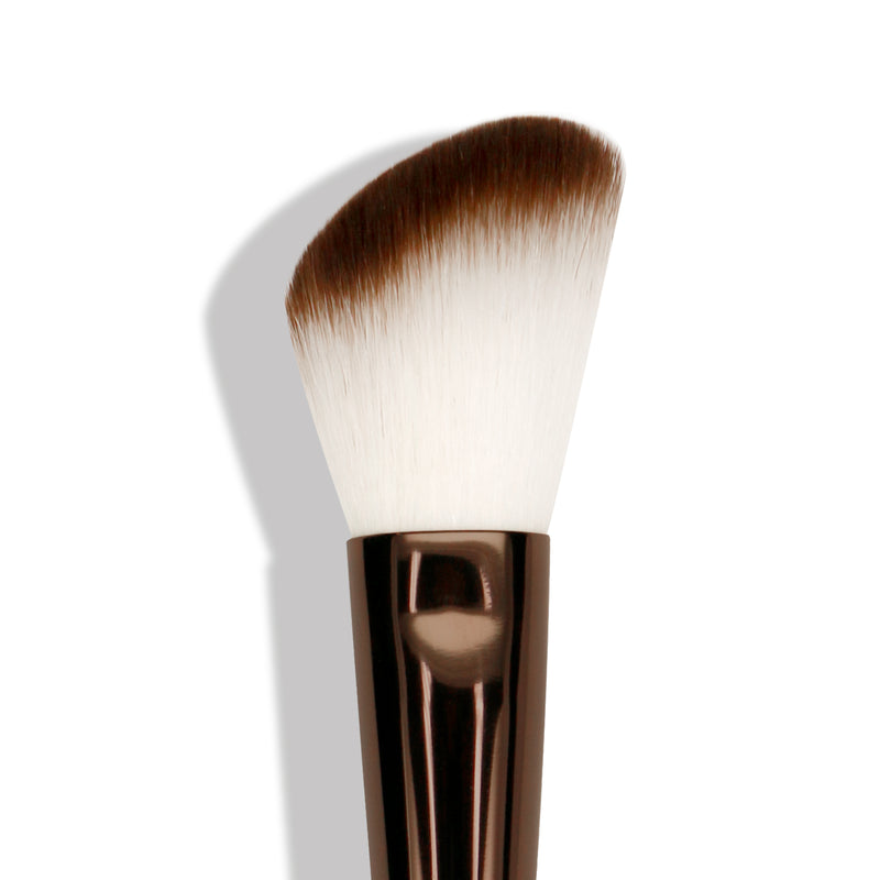 Luci 2.0 | Angled Blush Brush